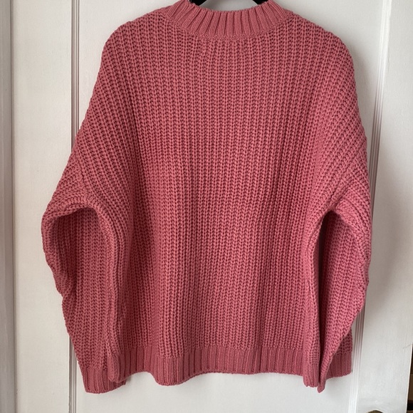 VM sweater - Picture 2 of 2